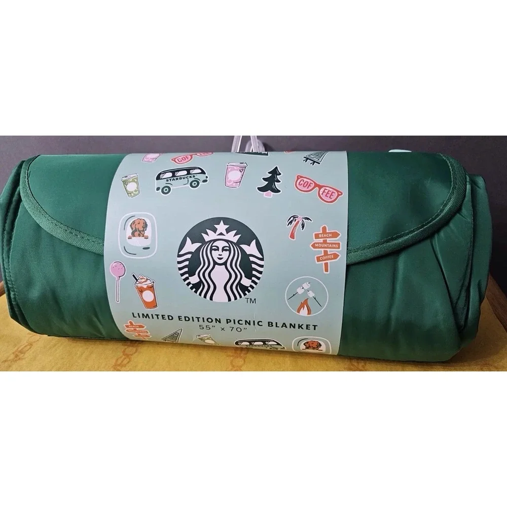 Starbucks Limited Edition Picnic Blanket 55